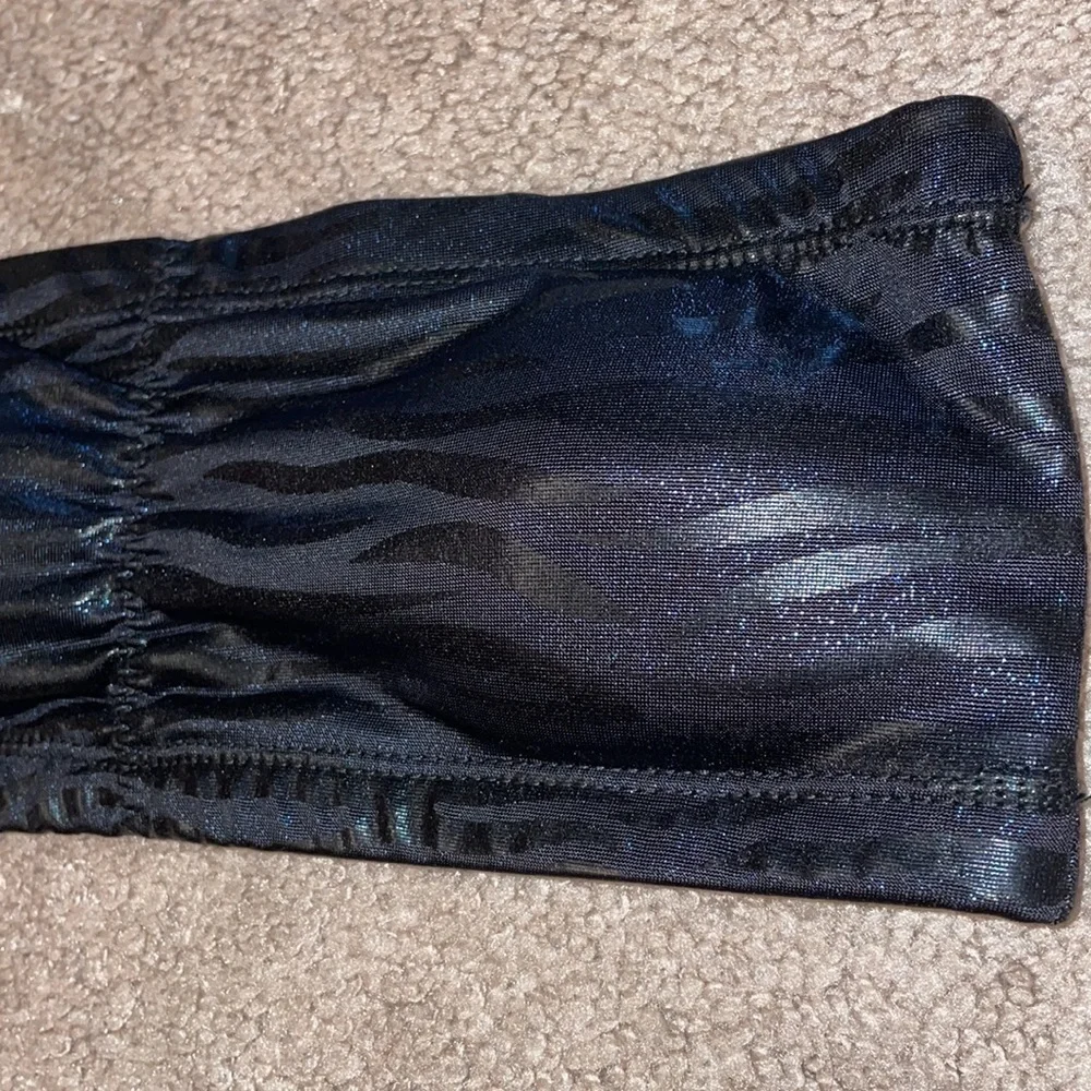 CHARLOTTE RUSE Dark glitter blue/black bandeau bra in women’s size Medium